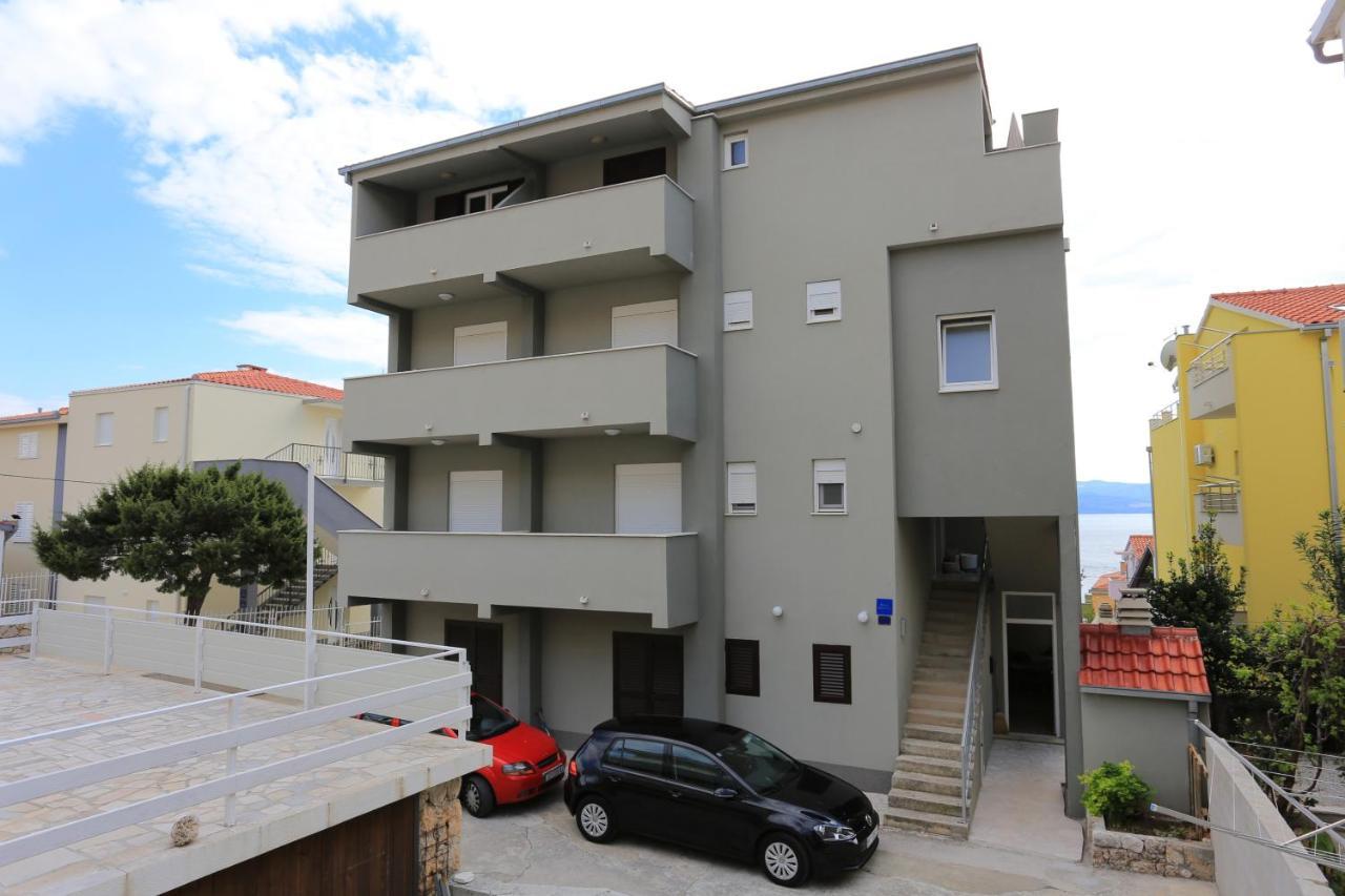 Apartments By The Sea Nemira, Omis - 17039 Tice Exteriér fotografie