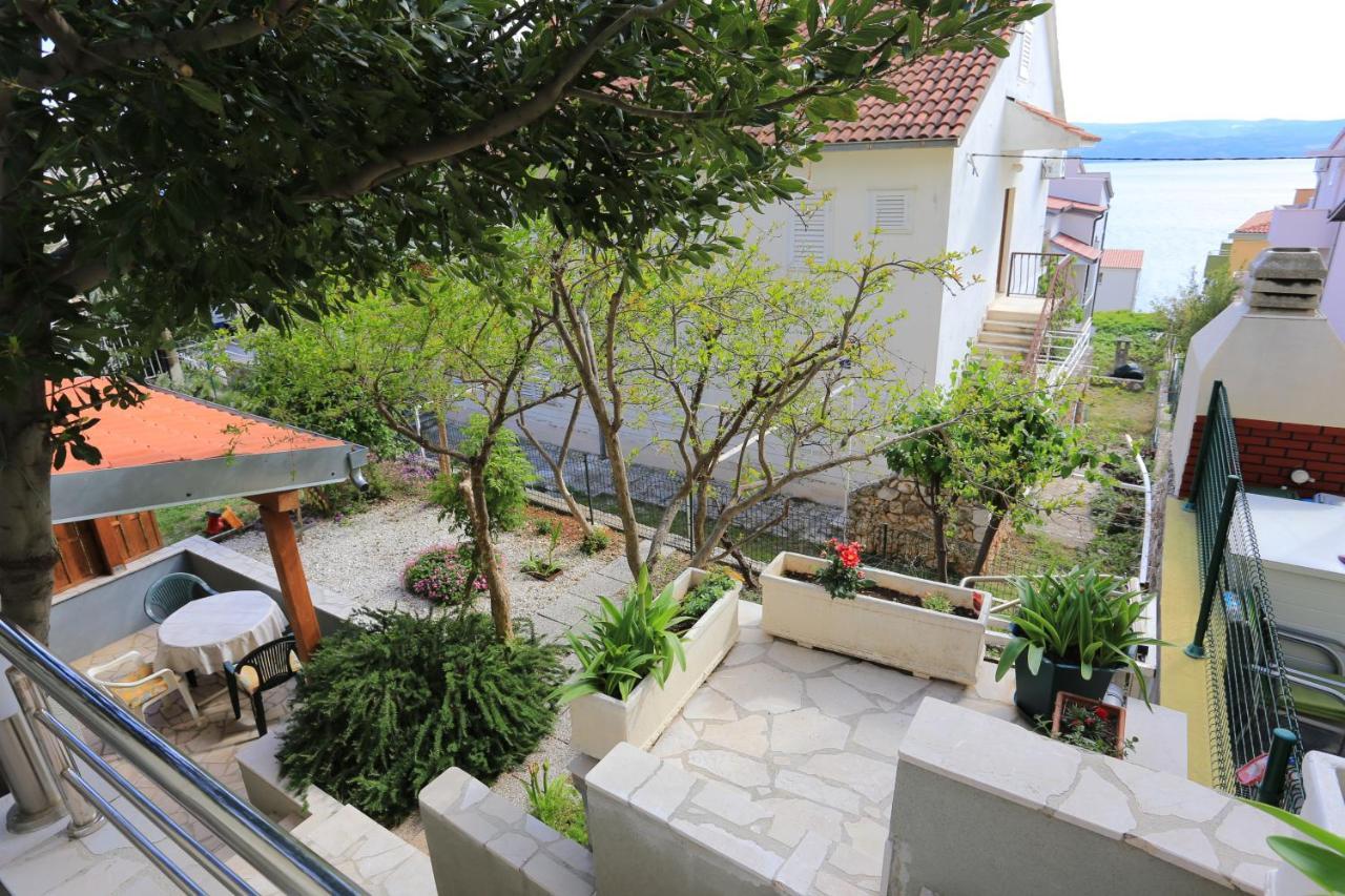 Apartments By The Sea Nemira, Omis - 17039 Tice Exteriér fotografie