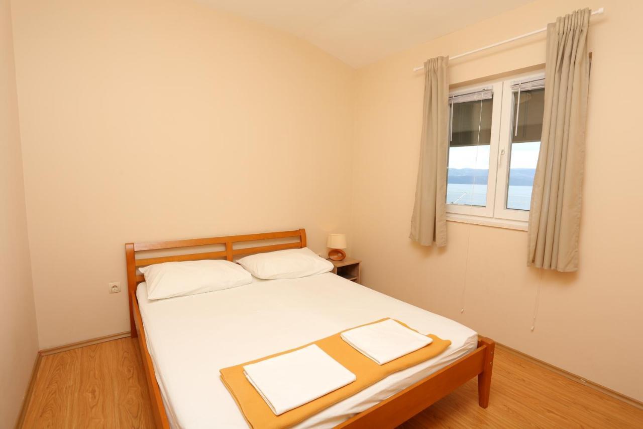 Apartments By The Sea Nemira, Omis - 17039 Tice Exteriér fotografie